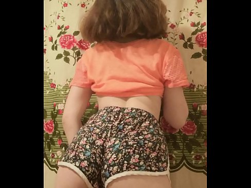 ❤️ Sexy me nyuam mos stripping tawm nws luv ntawm lub koob yees duab ️❌ Super sex ntawm peb ☑