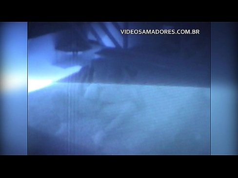 ❤️ Tus txiv films tus poj niam fucking neeg zej zog thiab pom tias nws yog ib tug cuckold ️❌ Super sex ntawm peb ☑