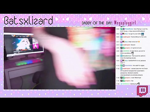 ❤️ GAMER tsis nco qab kaw qhov kwj dej thiab SQUIRTED LIVE ON AIR ️❌ Super sex ntawm peb ☑